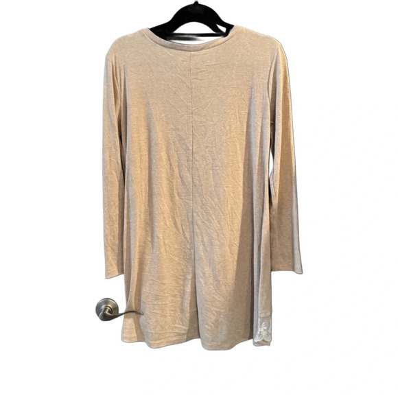 Tunic top - Picture 2 of 5